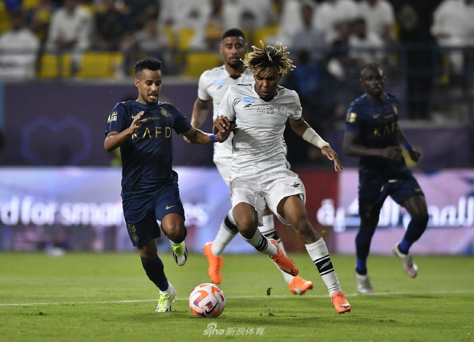 是像斯蒂芬 是像斯蒂芬