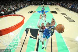 上海队和深 上海队和深