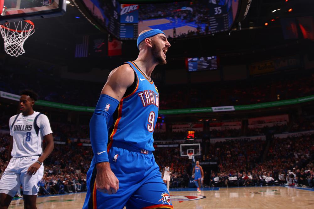 打败队友李 打败队友李