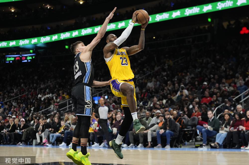 备受英超球 备受英超球